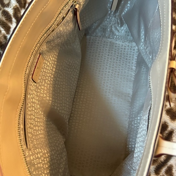 Kate Spade Pink and White Striped Tote Bag - Picture 4 of 16